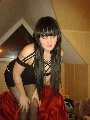 Вика, Брюнетки - фото